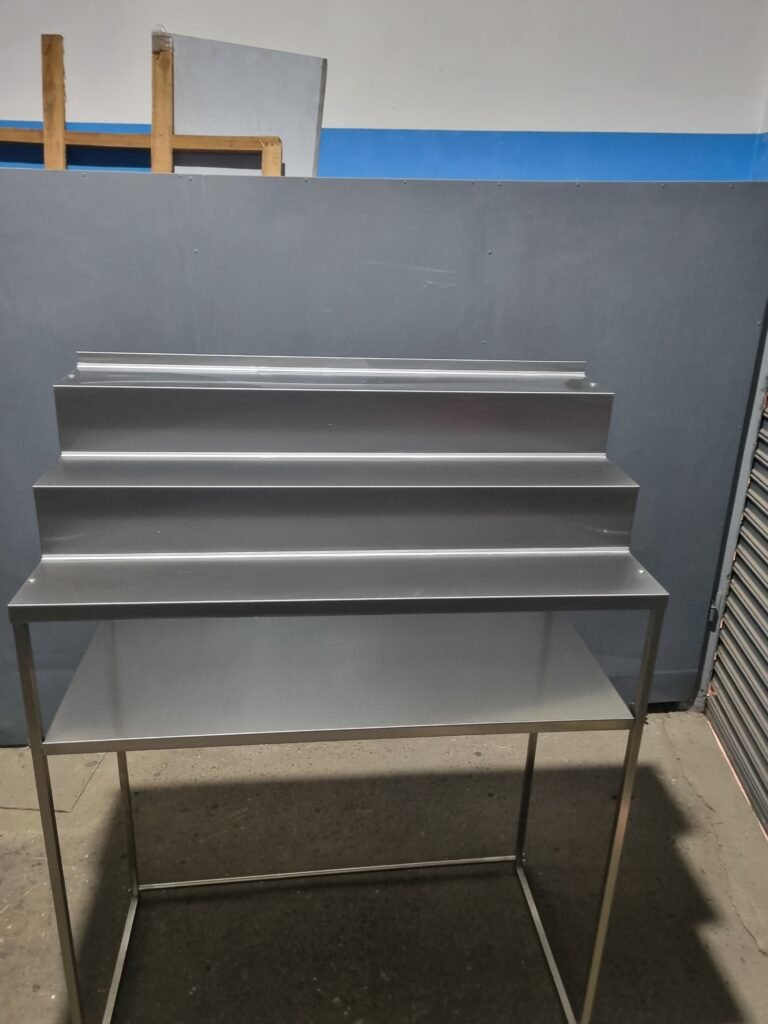 INOXSTEELS | Fabricación en Acero Inoxidable a Medida en Buenos Aires 11 BARRA DESARMABLE PARA BOTELLAS EN INOX