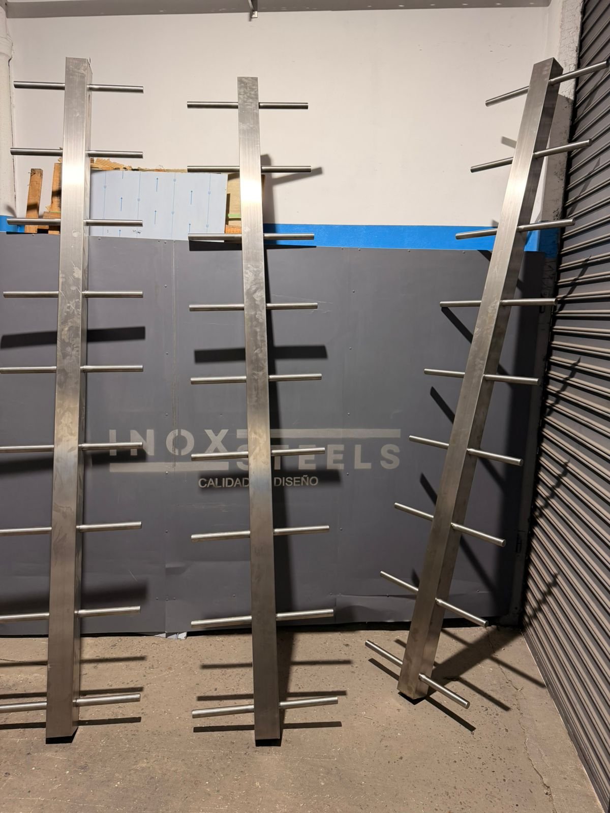 Escalera de mano en acero inoxidable - INOXSTEELS