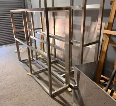 Estructura para cabina de laboratorio en acero inoxidable - INOXSTEELS