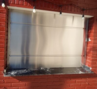 FRENTE DE PARRILLA EN L COMPLETO CON CAJONERA EN ACERO INOXIDABLE - INOXSTEELS