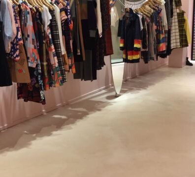 Percheros de diseño en acero inoxidable - INOXSTEELS